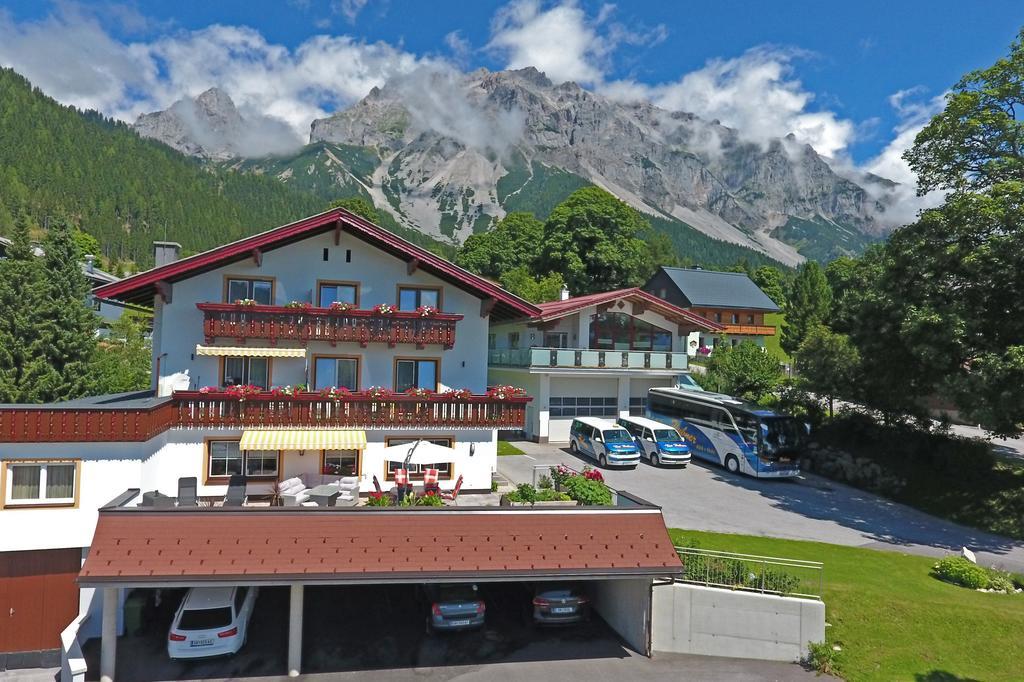 Appartement Hubner Ramsau am Dachstein Exterior photo